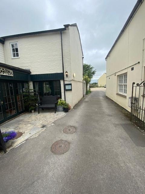 The Ilchester Arms Hotel, Ilchester Somerset エクステリア 写真
